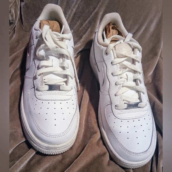*GREAT DEAL* Nike Air Force 1 - Picture 5 of 5